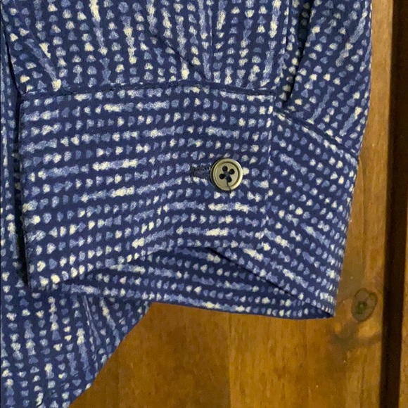 Joie small navy and white print 3/4 blouse! - Picture 6 of 7
